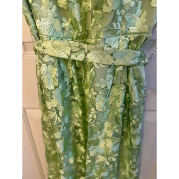 Women's Mesh A line dress - Picture 5 of 6